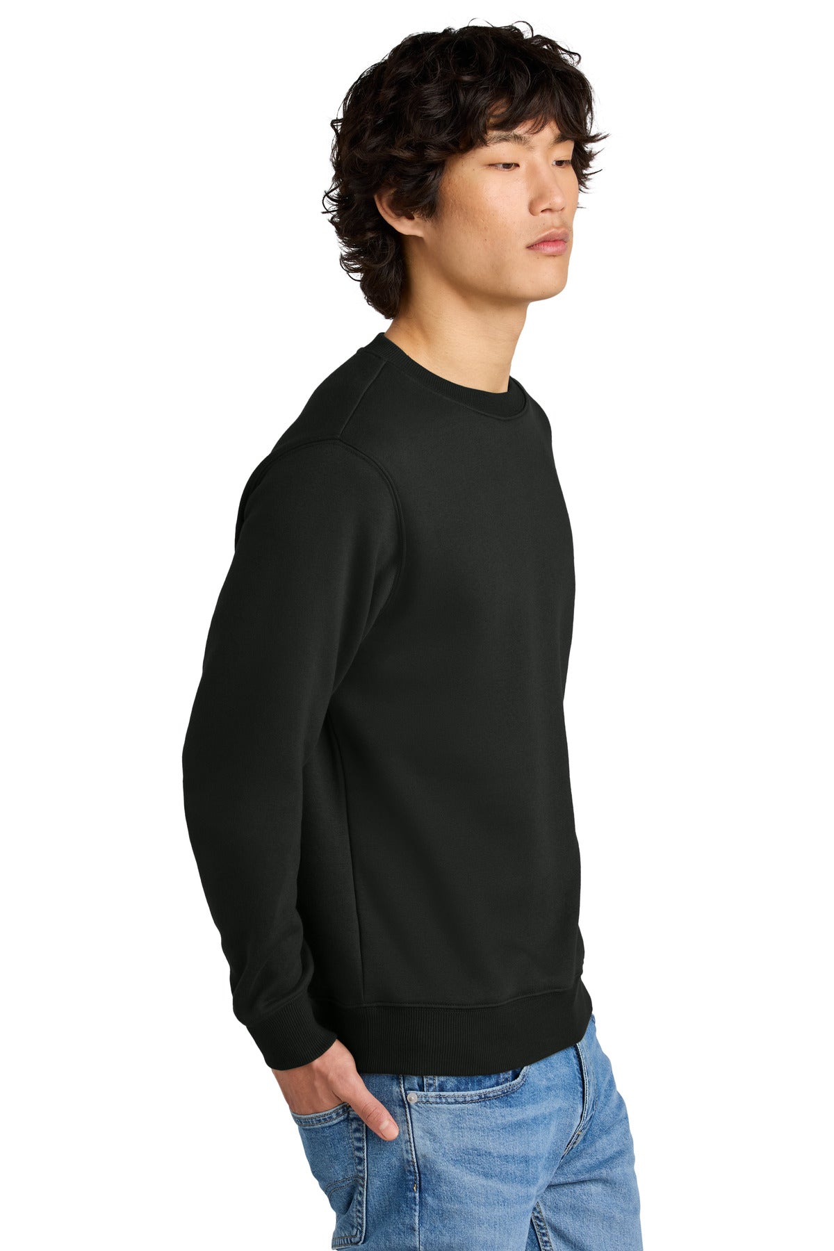 District Perfect Weight Fleece Crew DT1106